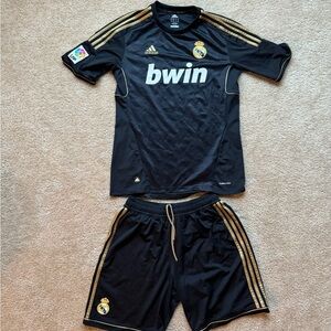 Real Madrid like new condition jersey and shorts
